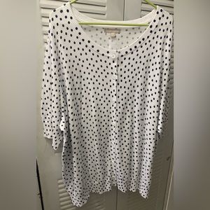 Short sleeve cardigan. NEVER WORN, new without tag.